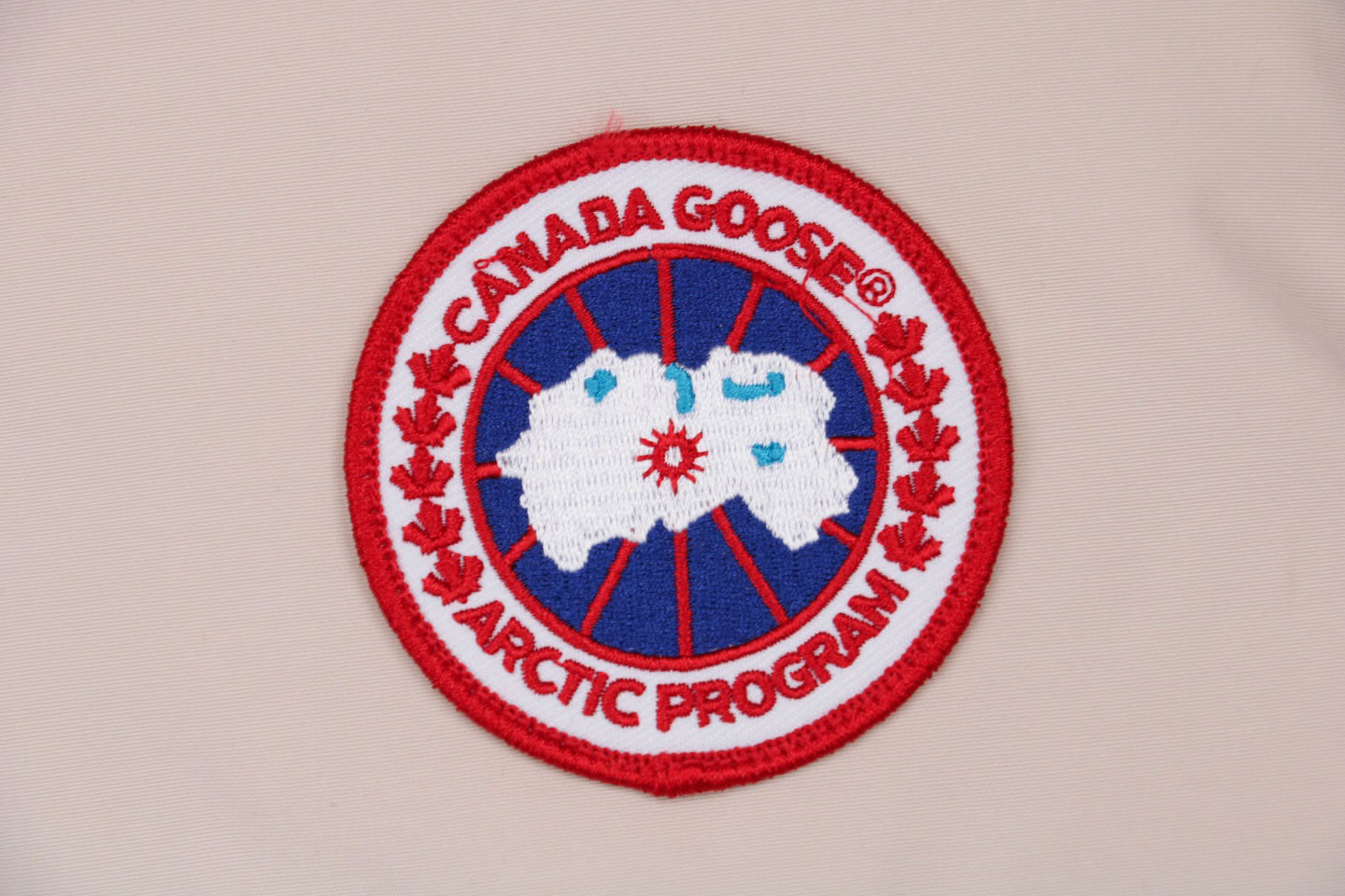 Canada Goose 4154m Freestyle Crew Vest Cream White (7) - newkick.org
