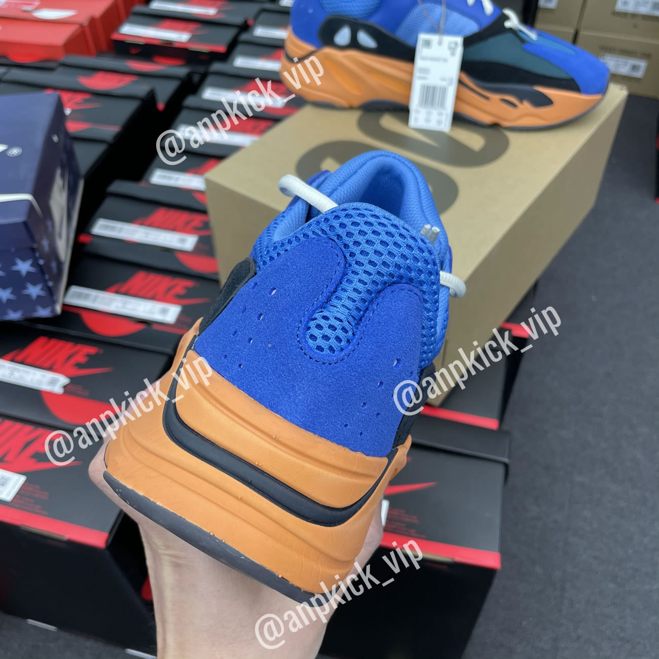 Adidas Yeezy Boost 700 Bright Blue Orange Anpkick Gz0541 (3) - newkick.org