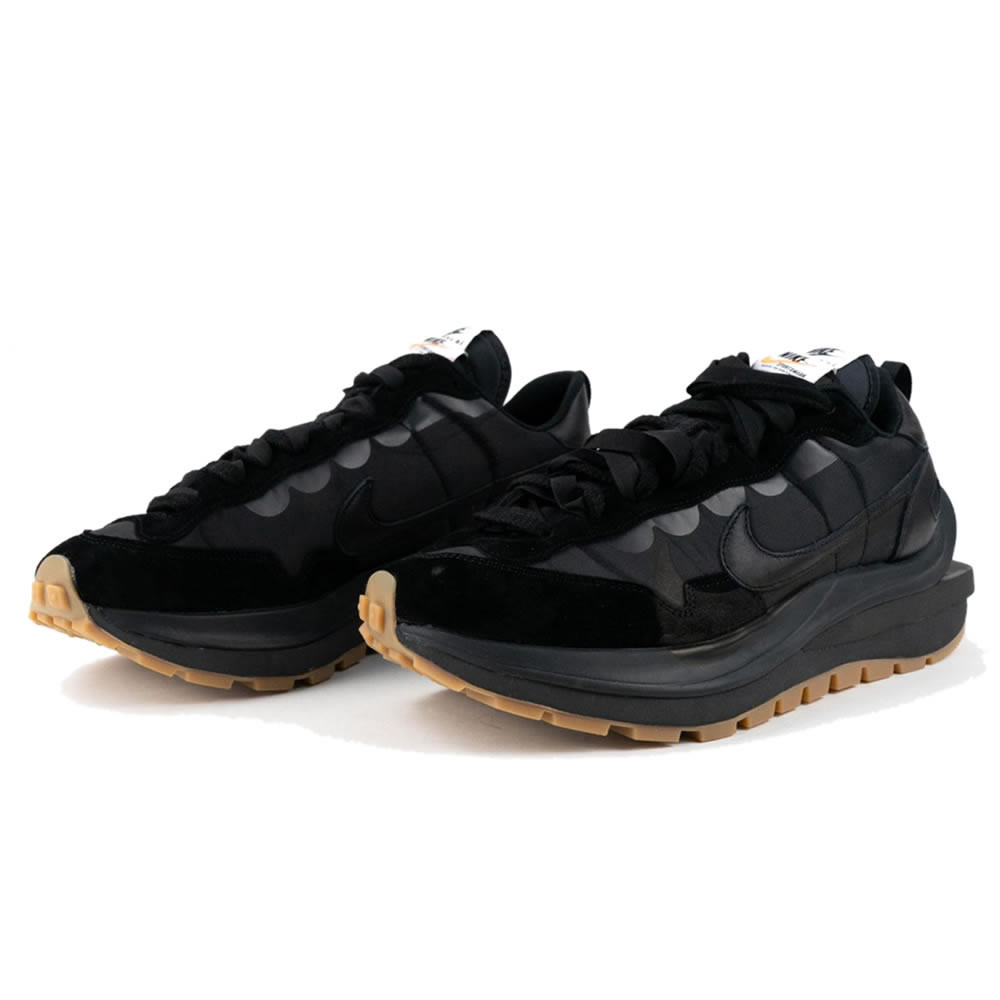 Sacai Nike Vaporwaffle Black Gum Dd1875 001 (3) - newkick.org
