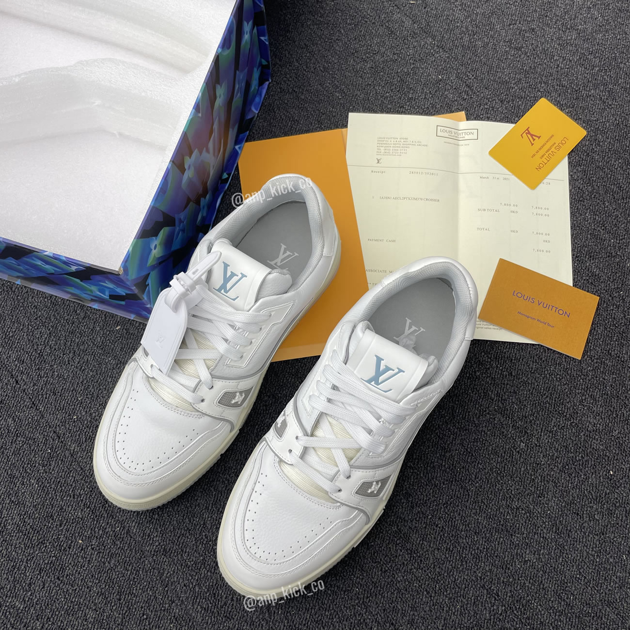 New L V Trainer Sneaker Shoes White Signature (8) - newkick.org