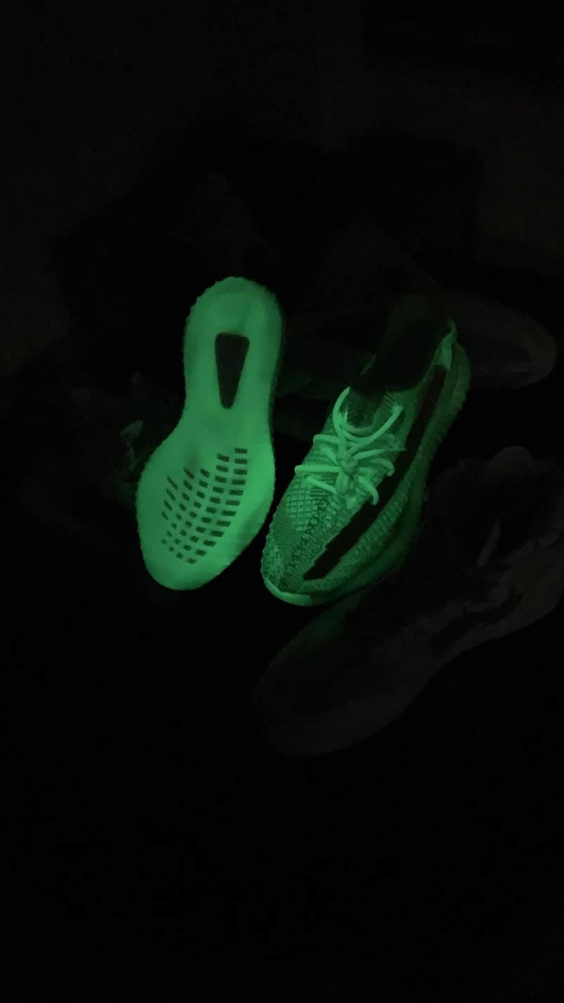 Adidas Yeezy Boost 350 V2 Gitd Glow In The Dark Spring 2019 (10) - newkick.org