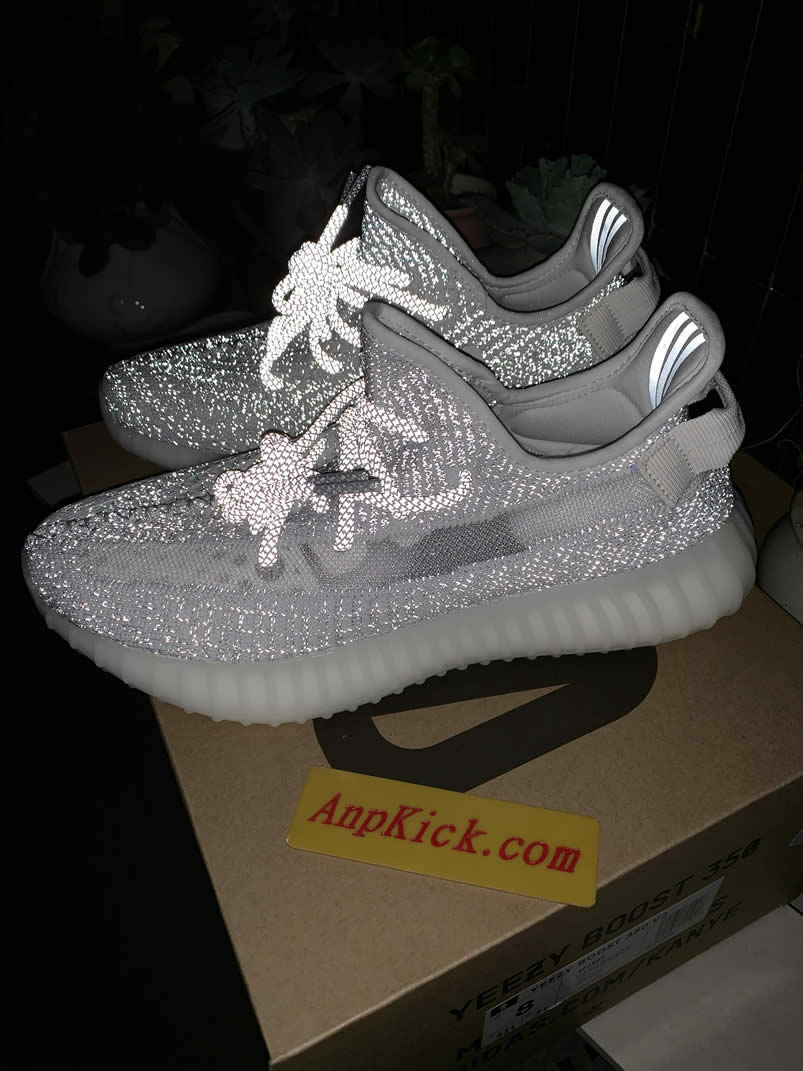 Adidas Yeezy Boost 350 V2 Static Reflective 3m Image Outfits Ef2367 (1) - newkick.org