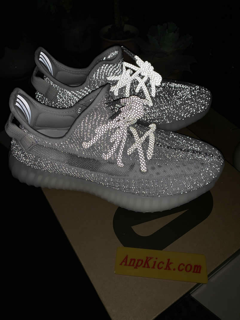 Adidas Yeezy Boost 350 V2 Static Reflective 3m Image Outfits Ef2367 (3) - newkick.org