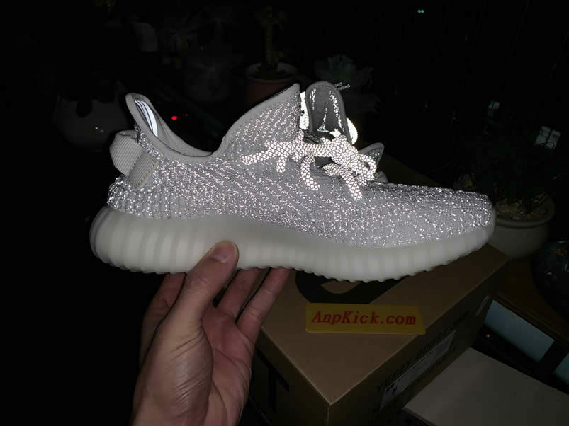 Adidas Yeezy Boost 350 V2 Static Reflective 3m Image Outfits Ef2367 (4) - newkick.org