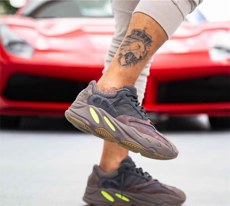 Yeezy Boost 700 'Mauve' On Feet Wave Runner Outfit EE9614