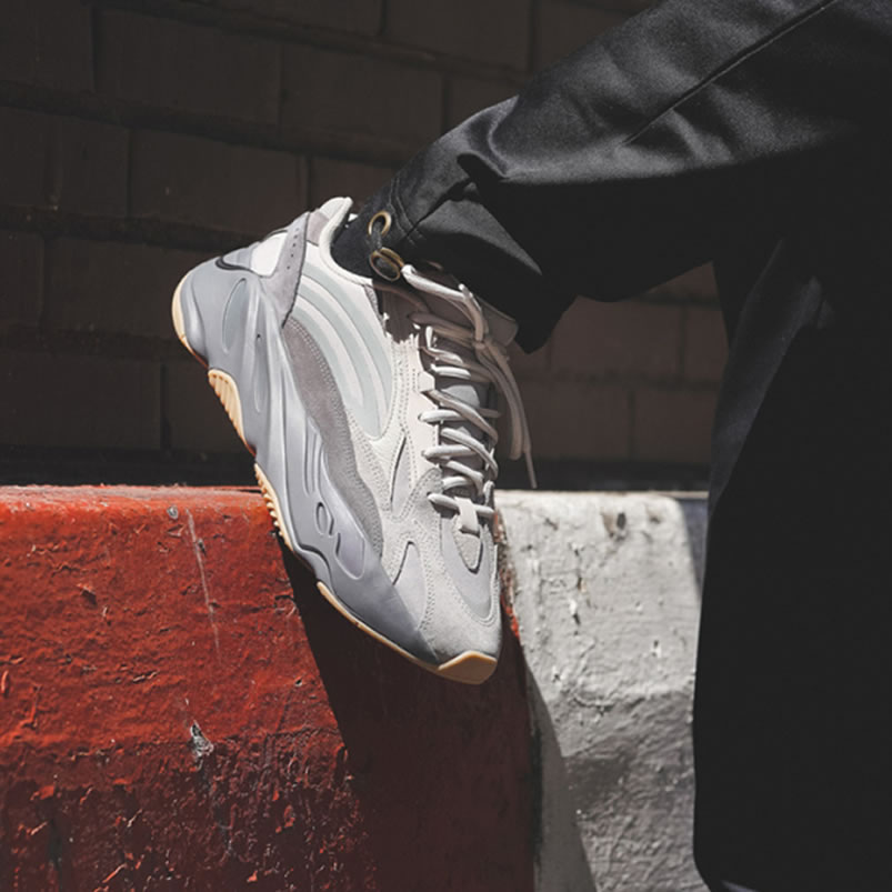 Adidas Yeezy Boost 700 Tephra On Feet Outfit Style Fu7914 (4) - newkick.org