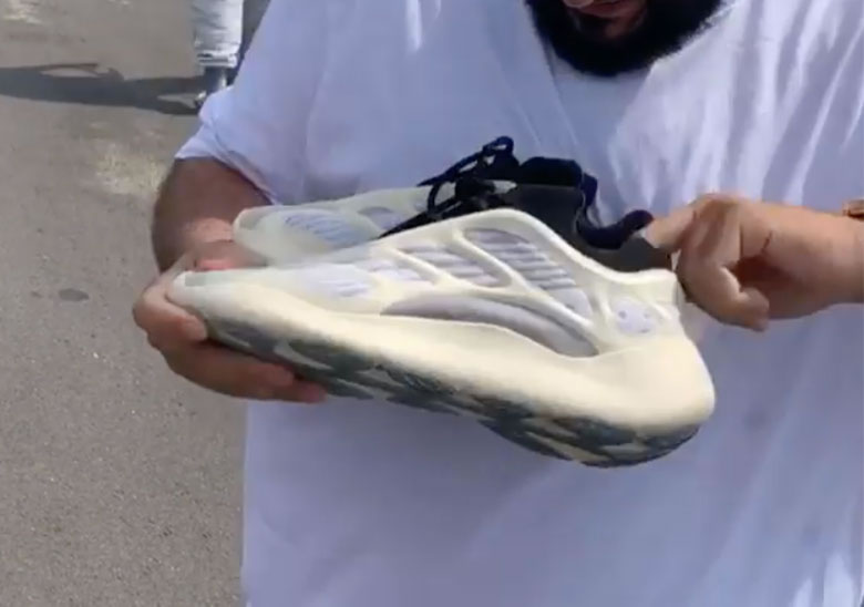 Adidas Yeezy Boost 700 V3 Azael On Hand Release Date Fw4980 (2) - newkick.org