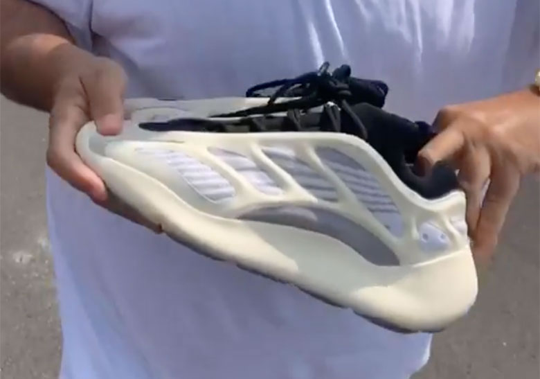 Adidas Yeezy Boost 700 V3 Azael On Hand Release Date Fw4980 (3) - newkick.org