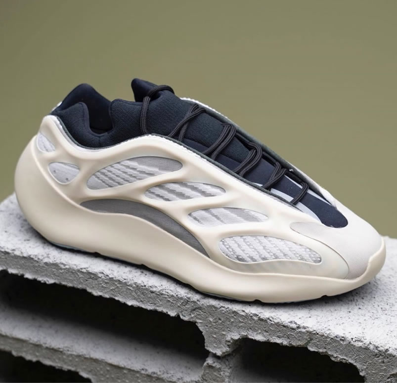 Adidas Yeezy Boost 700 V3 Azael Release Date Fw4980 (12) - newkick.org