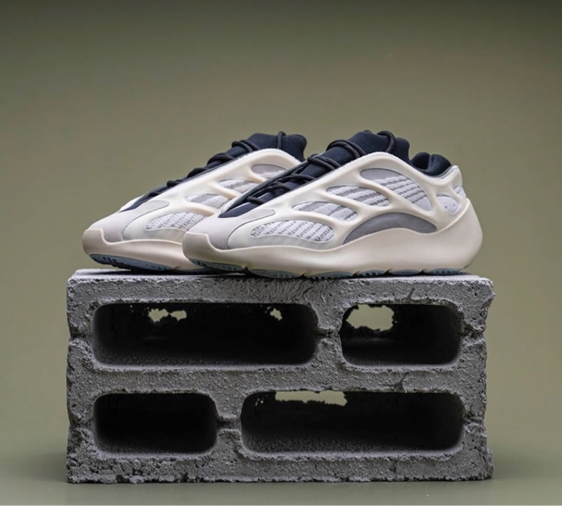 Adidas Yeezy Boost 700 V3 Azael Release Date Fw4980 (14) - newkick.org