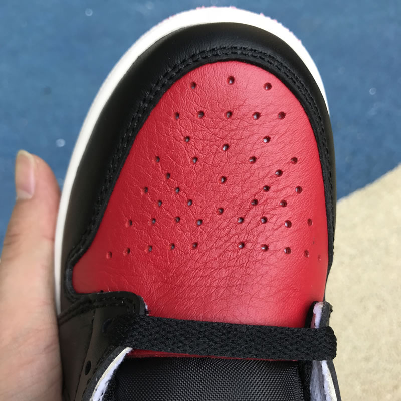 Air Jordan 1 Bred Toe Womens GS "Red And Black Jordans Shoes" 575441-610 In Hand Head