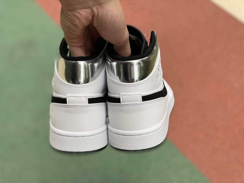 Air Jordan 1 Mid 'White/Silver' Kawhi Leonard Alternate Shoes 554724-121 Pics
