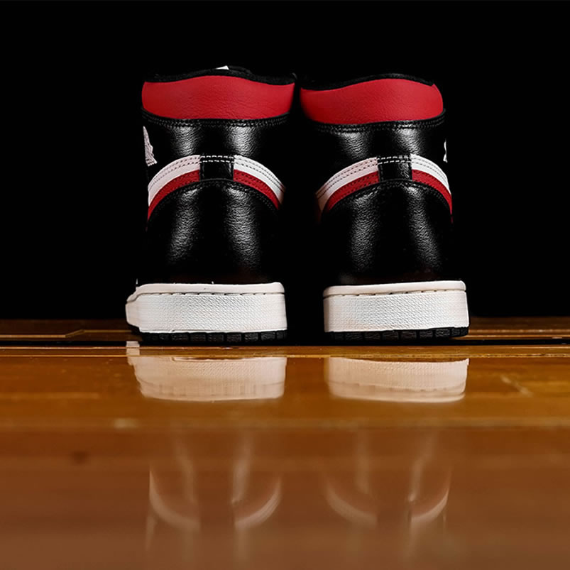 Air Jordan 1 Retro High Og Gym Red 2019 Black White Release Date 555088 061 (4) - newkick.org