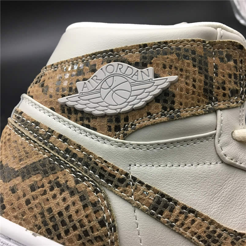 Air Jordan 1 Retro High 'Snakeskin' White Shoes AH7389-004 Pics