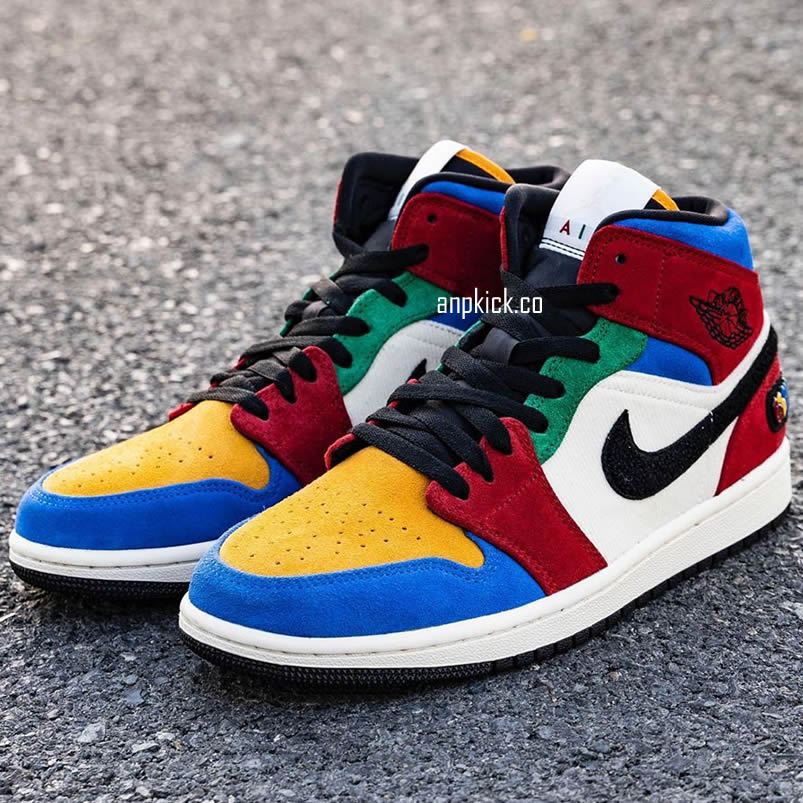 Blue The Great Air Jordan 1 Mid Fearless Outfit Release Date Cu2805 100 (8) - newkick.org