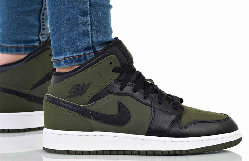 Nike Air Jordan 1 Mid 'Dark Olive Canvas' On Feet 554724-301