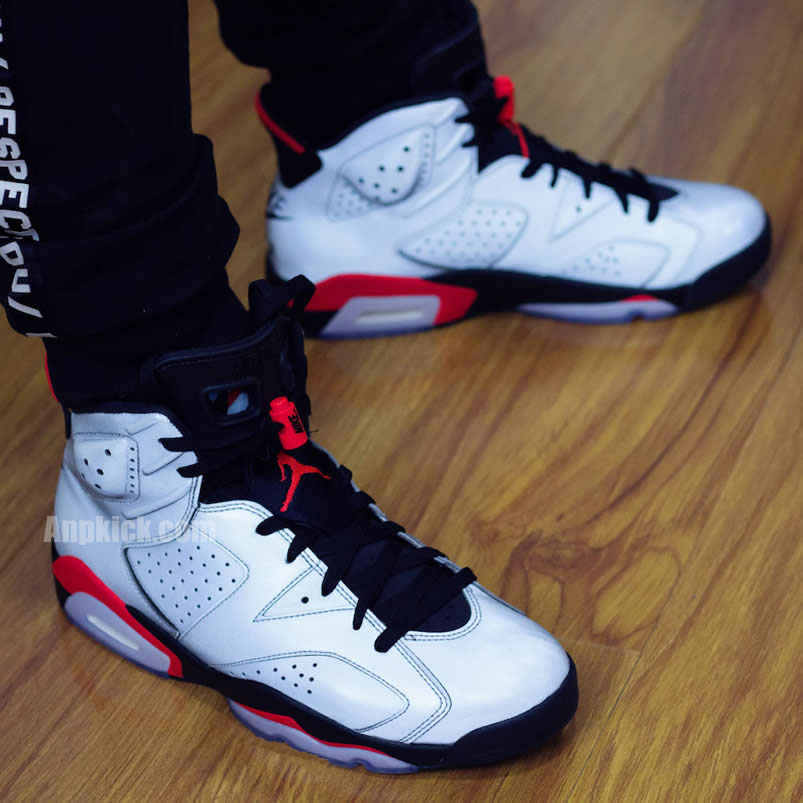 Air Jordan 6 Jsp 3m Reflective Silver Bugs Bunny Infrared Ci4072 001 On Feet (1) - newkick.org