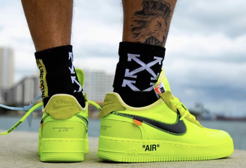Off-White x Nike Air Force 1 Low 'Volt' Green On Feet AO4606-700