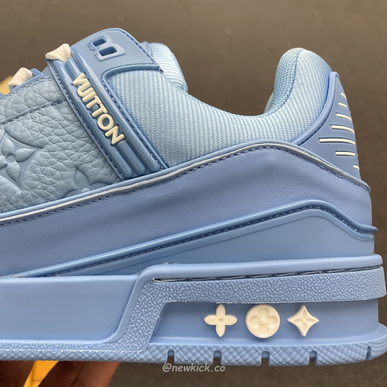 Louis Vuitton Trainer Blue Embossed Monogram (9) - newkick.org