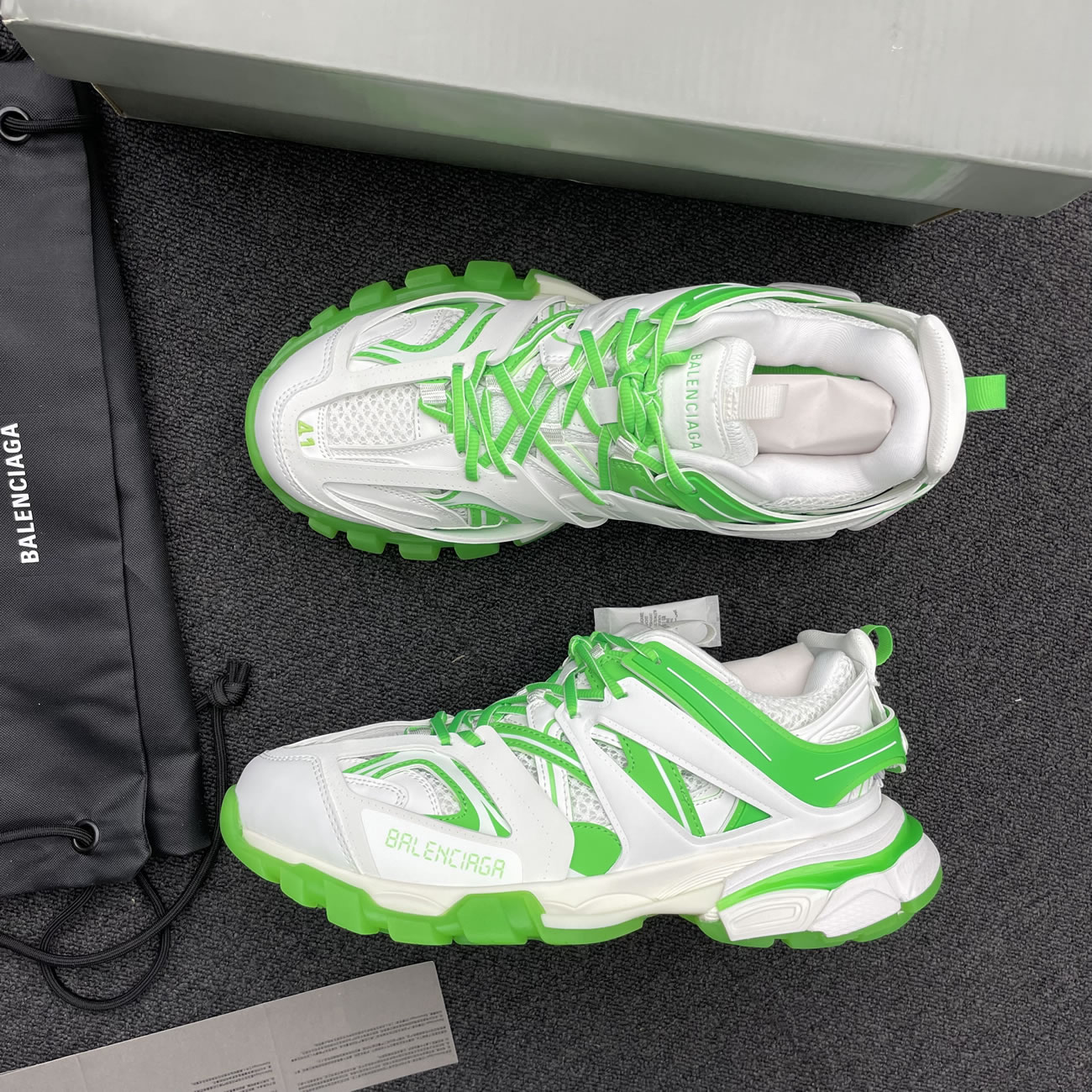 Balenciaga Track Led Sneaker 542436w3rl19035 (6) - newkick.org