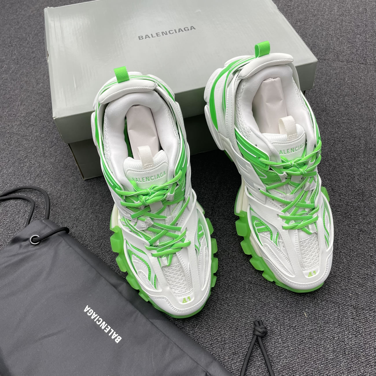 Balenciaga Track Led Sneaker 542436w3rl19035 (9) - newkick.org