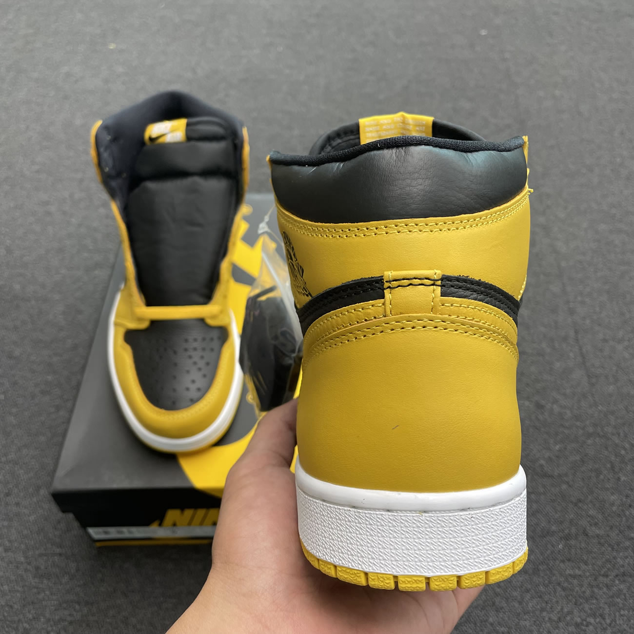 Jordan 1 Retro High Pollen 555088 701 (2) - newkick.org