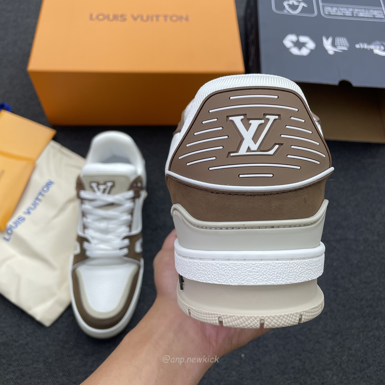 Louis Vuitton Lv Trainer White Brown Ag6u3amdbjn430 (6) - newkick.org