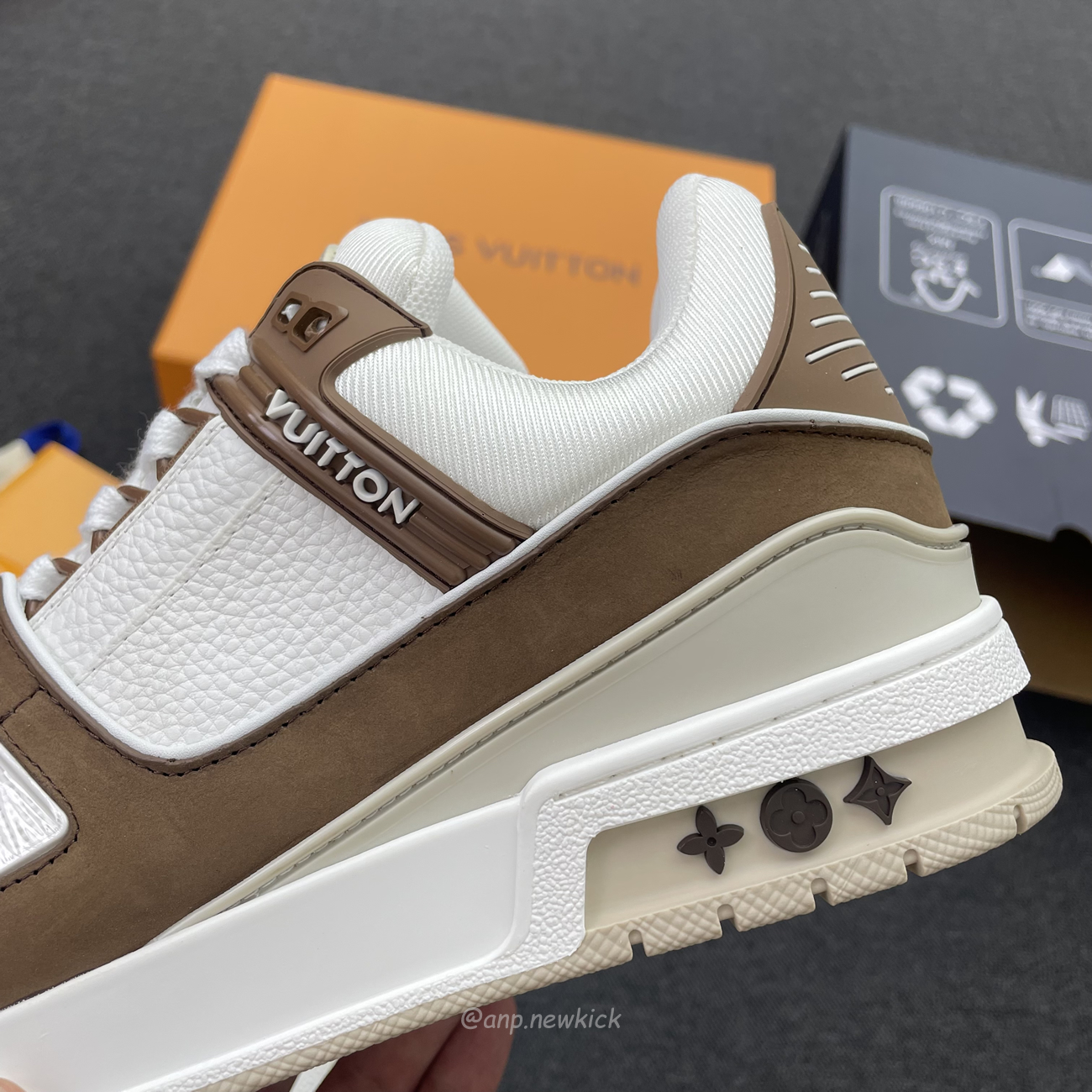 Louis Vuitton Lv Trainer White Brown Ag6u3amdbjn430 (7) - newkick.org