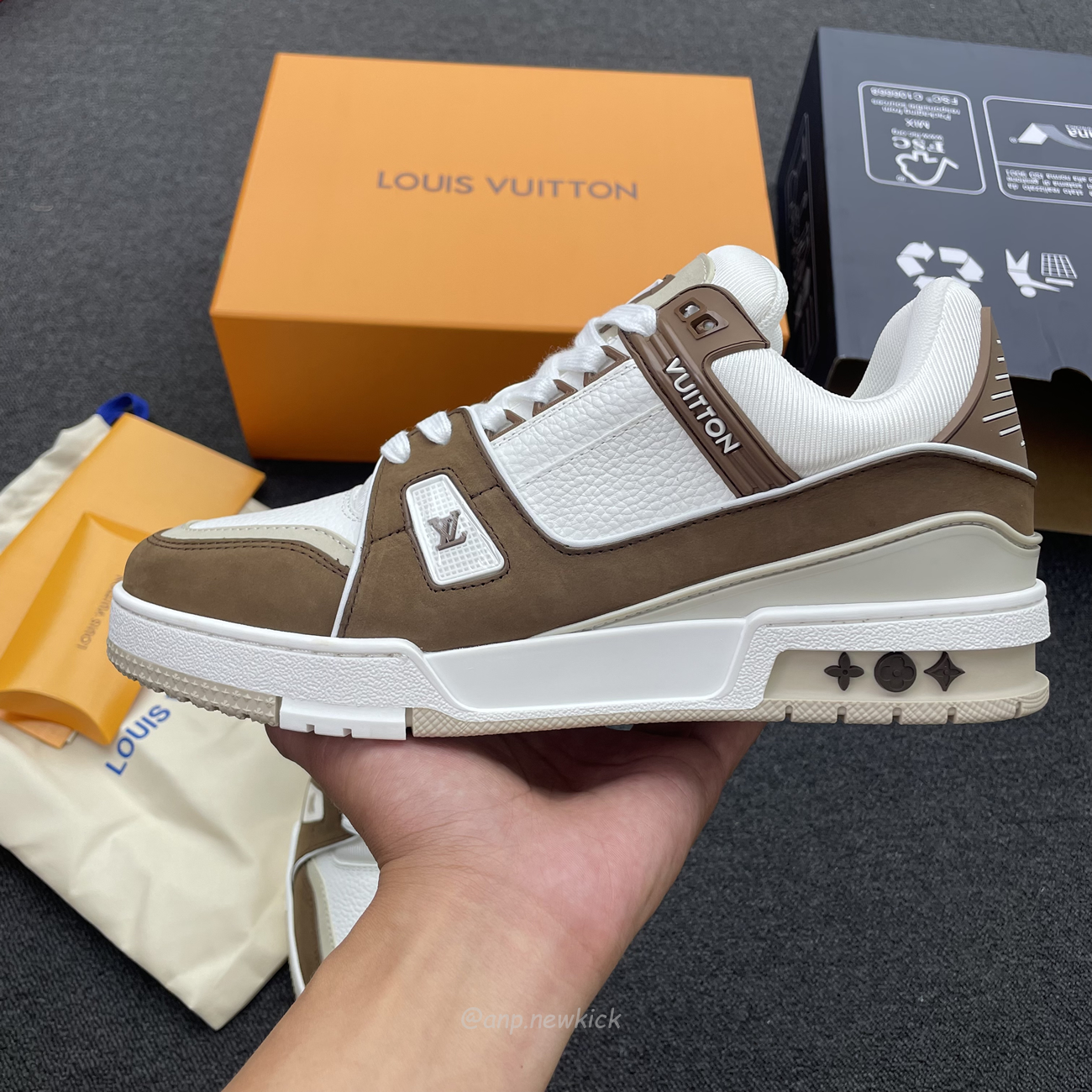 Louis Vuitton Lv Trainer White Brown Ag6u3amdbjn430 (9) - newkick.org