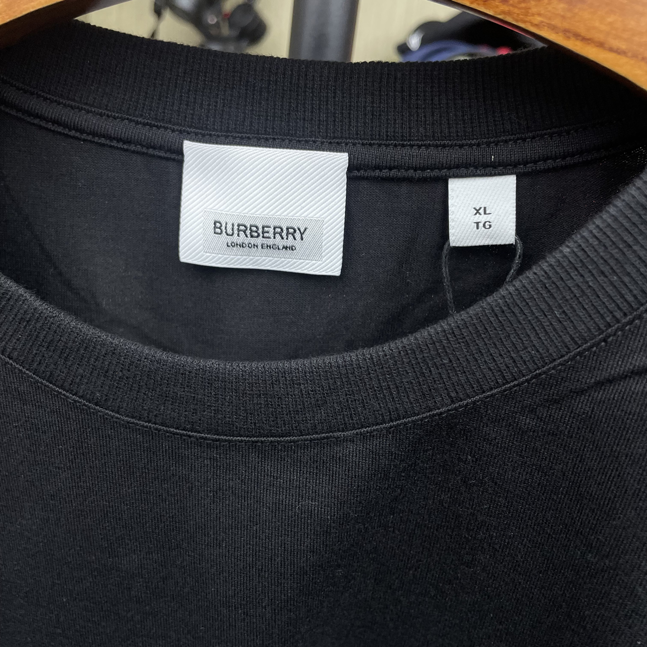 Burberry Logo Print Cotton Oversized T Shirt Black Blue White Aw22 (6) - newkick.org