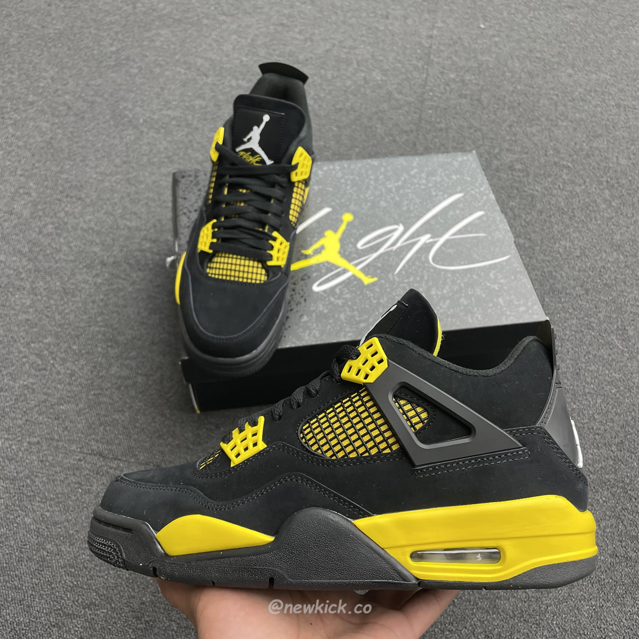 Air Jordan 4 Thunder DH6927 017