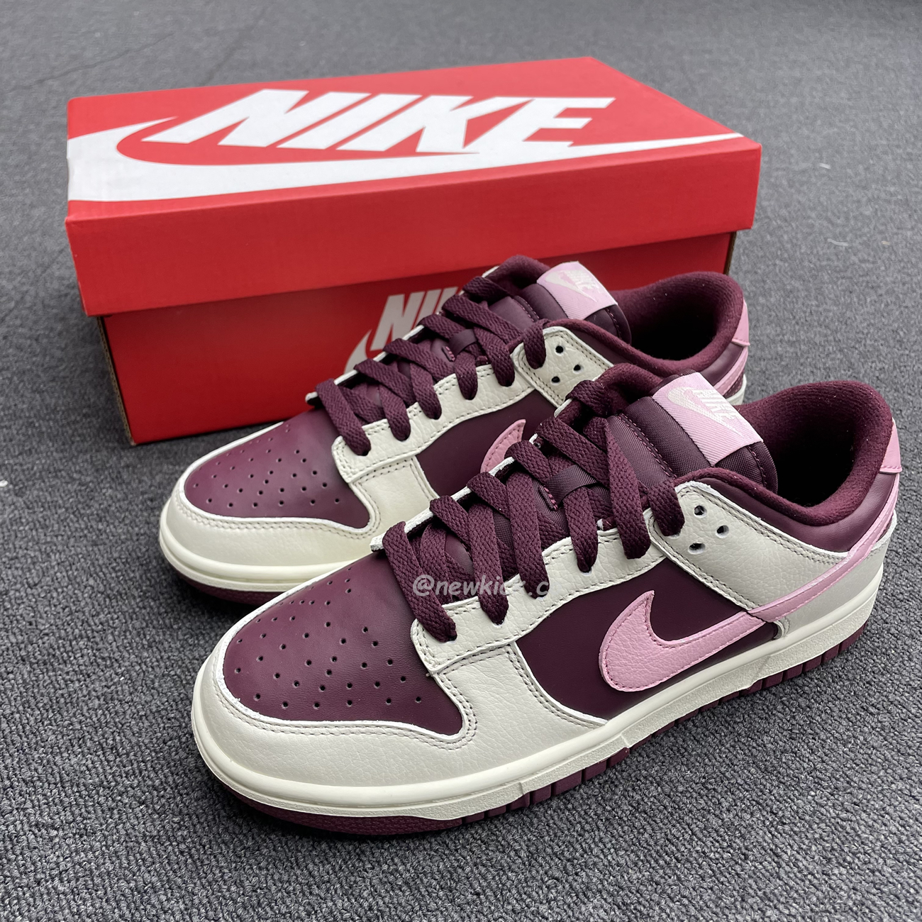 Nike Dunk Low Retro Prm Valentine Day 2023 Dr9705 100 (13) - newkick.org