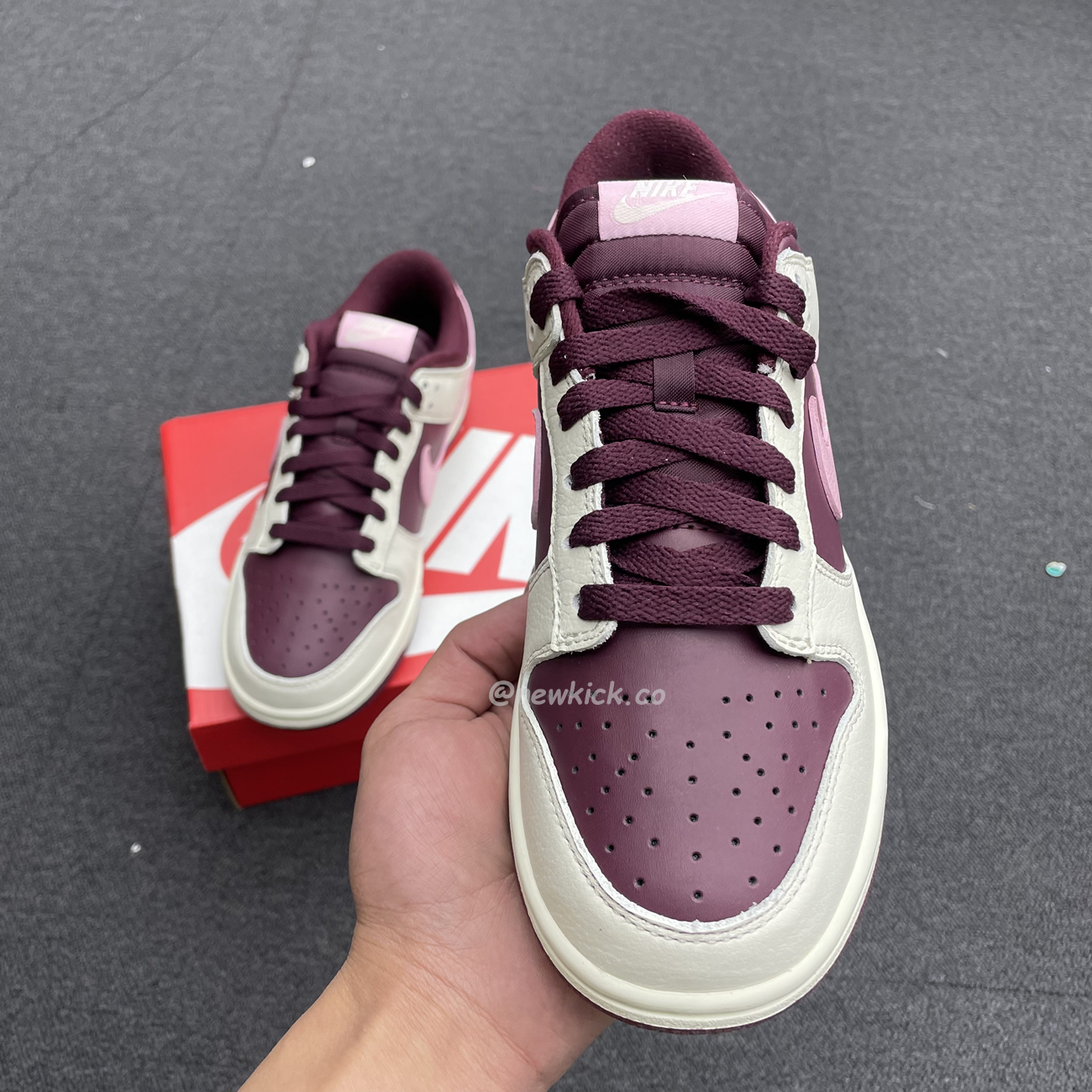 Nike Dunk Low Retro Prm Valentine Day 2023 Dr9705 100 (15) - newkick.org