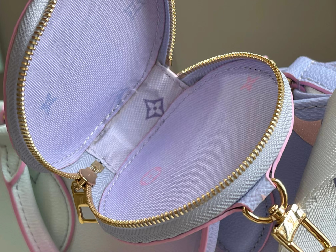 Louis Vuitton Onthego Small Handbag M59856 (11) - newkick.org