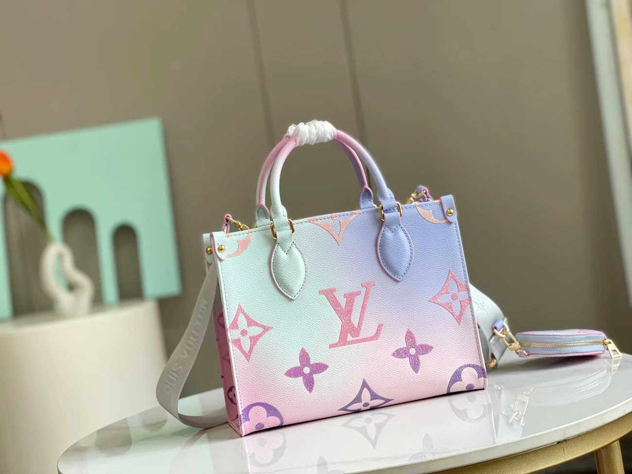 Louis Vuitton Onthego Small Handbag M59856 (5) - newkick.org
