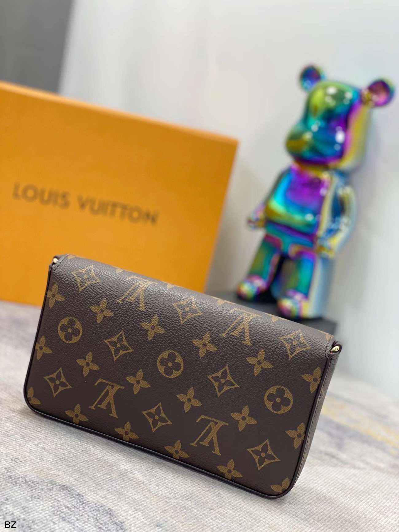 Louis Vuitton Pochette Crossbody Bag M61276 (8) - newkick.org