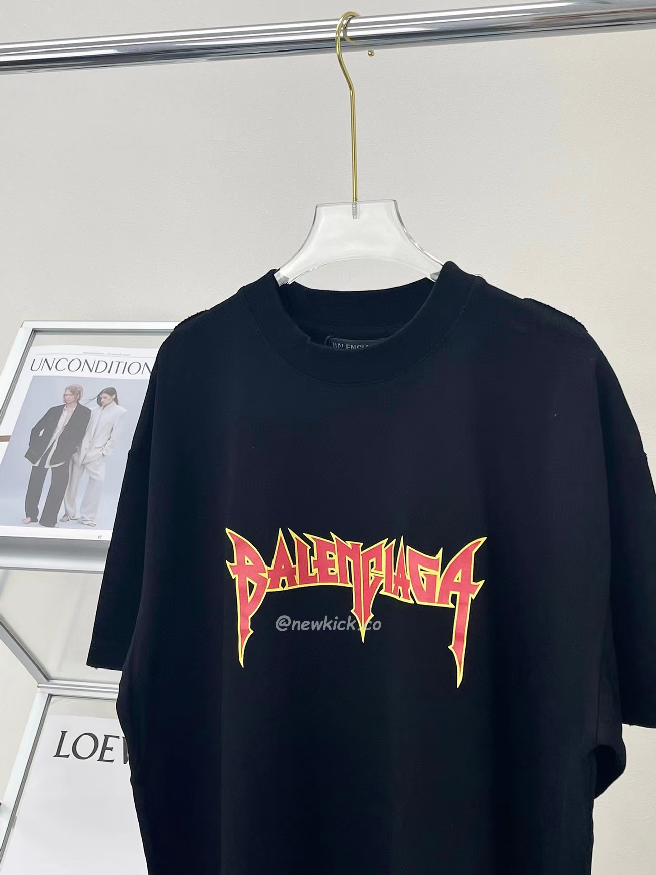 Balenciaga Metal Vintage Oversized T Shirt Black Multi Ss22 (7) - newkick.org