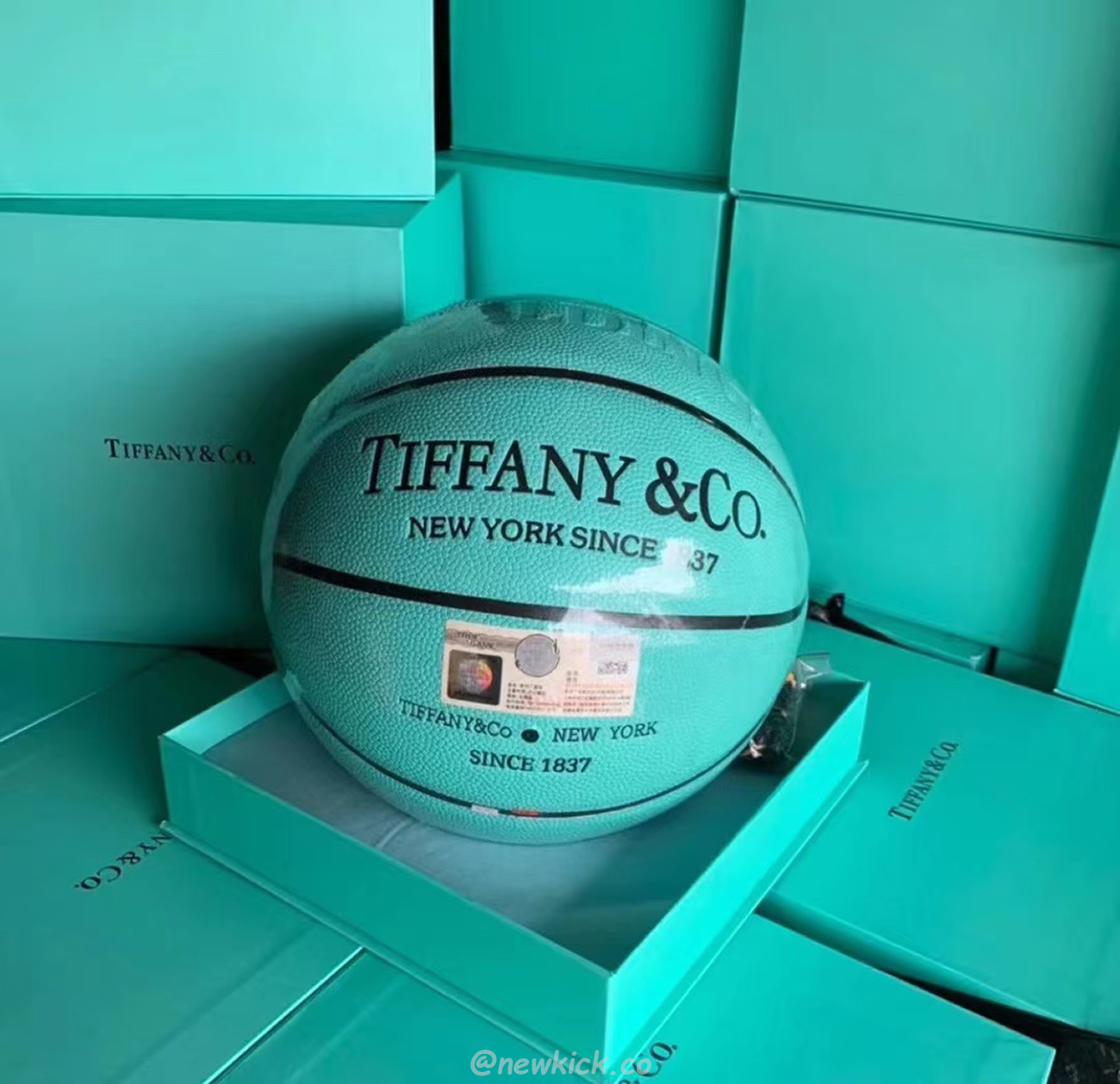 Tiffany X Cat Street X Spalding Basketball Tiffany Blue (3) - newkick.org