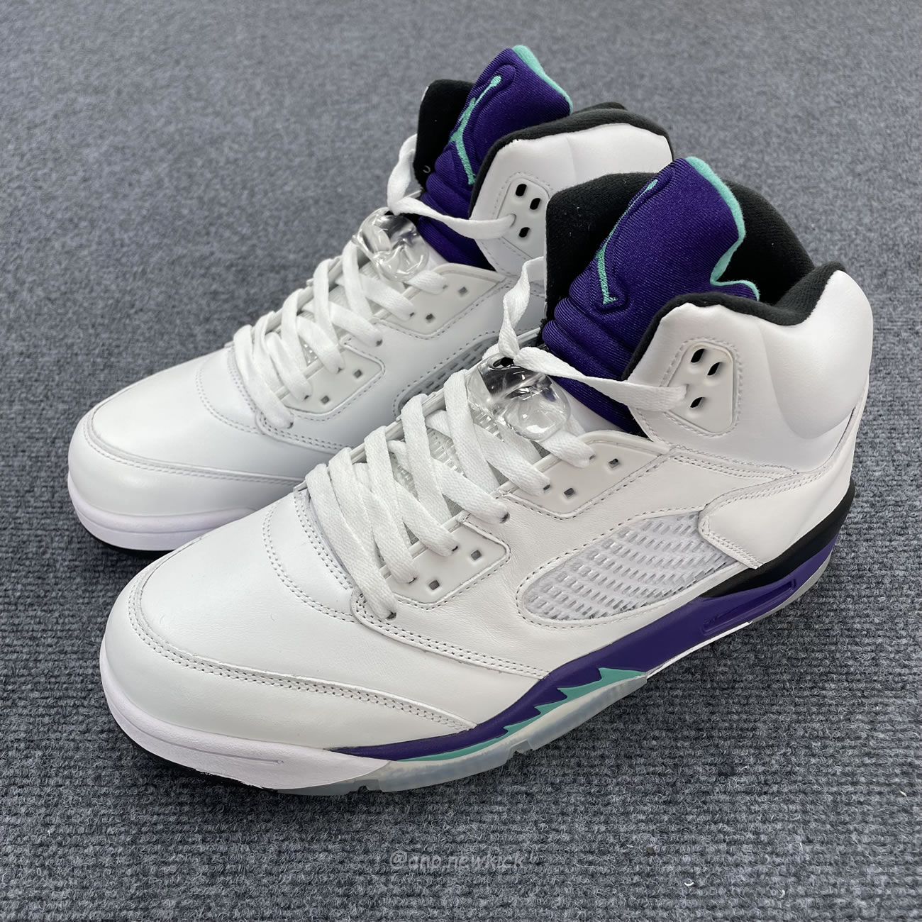 Air Jordan 5 Retro Grape 2013 136027 108 (4) - newkick.org