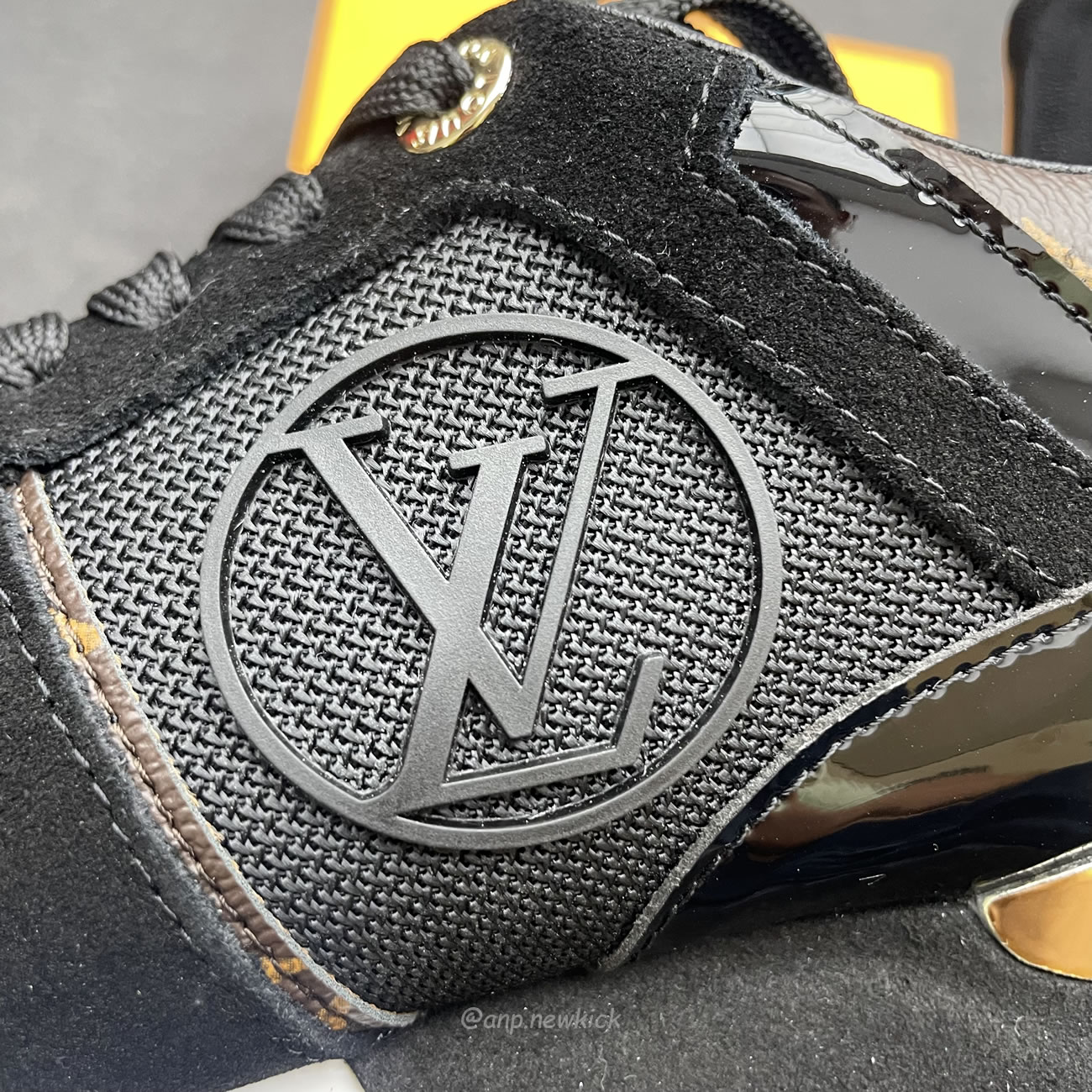 Louis Vuitton Run Away Black Gold 1a3cw0 (8) - newkick.org