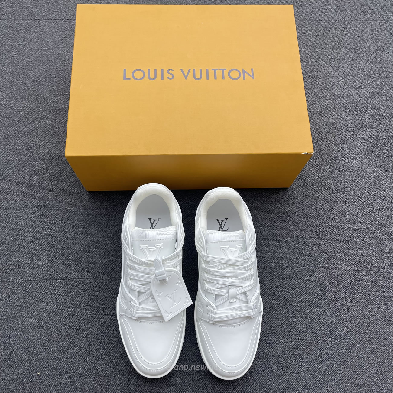 Louis Vuitton Lv Trainer Sneaker White 1a8wav (7) - newkick.org