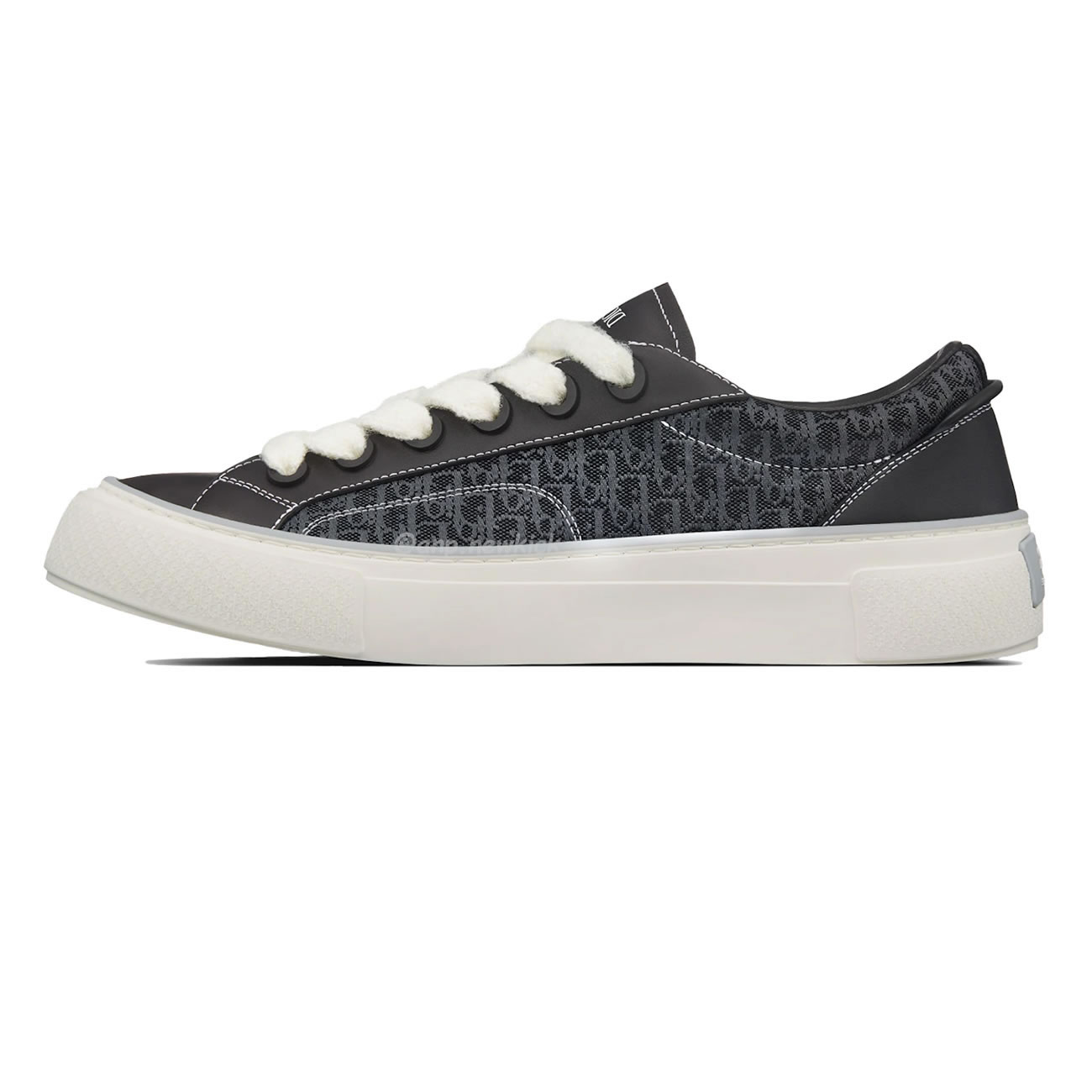 Dior B33 Sneaker Black Smooth Calfskin Oblique Jacquard 3sn303zwn55936 (1) - newkick.org
