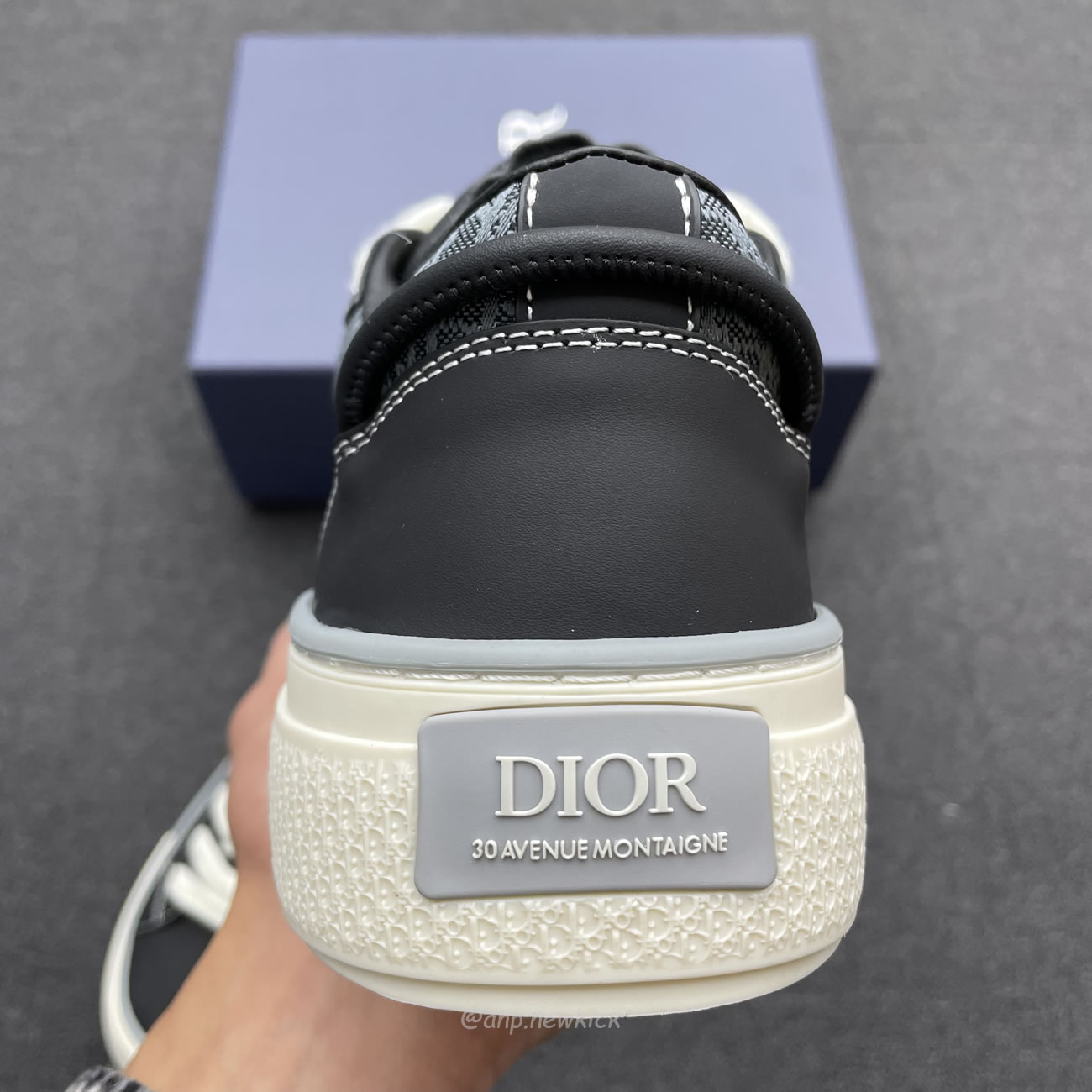 Dior B33 Sneaker Black Smooth Calfskin Oblique Jacquard 3sn303zwn55936 (4) - newkick.org
