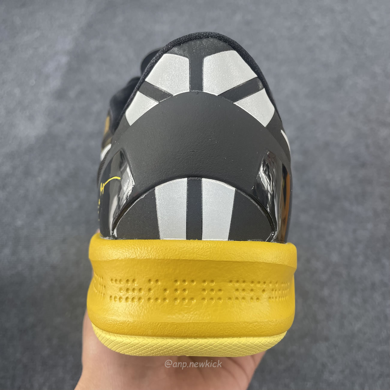 Nike Kobe 8 Xdr Black Yellow 555286‑077 (5) - newkick.org
