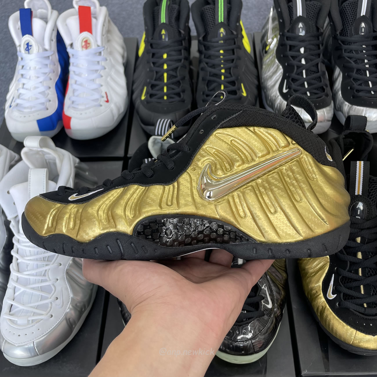 Nike Air Foamposite Pro Metallic Gold 624041 701 (5) - newkick.org