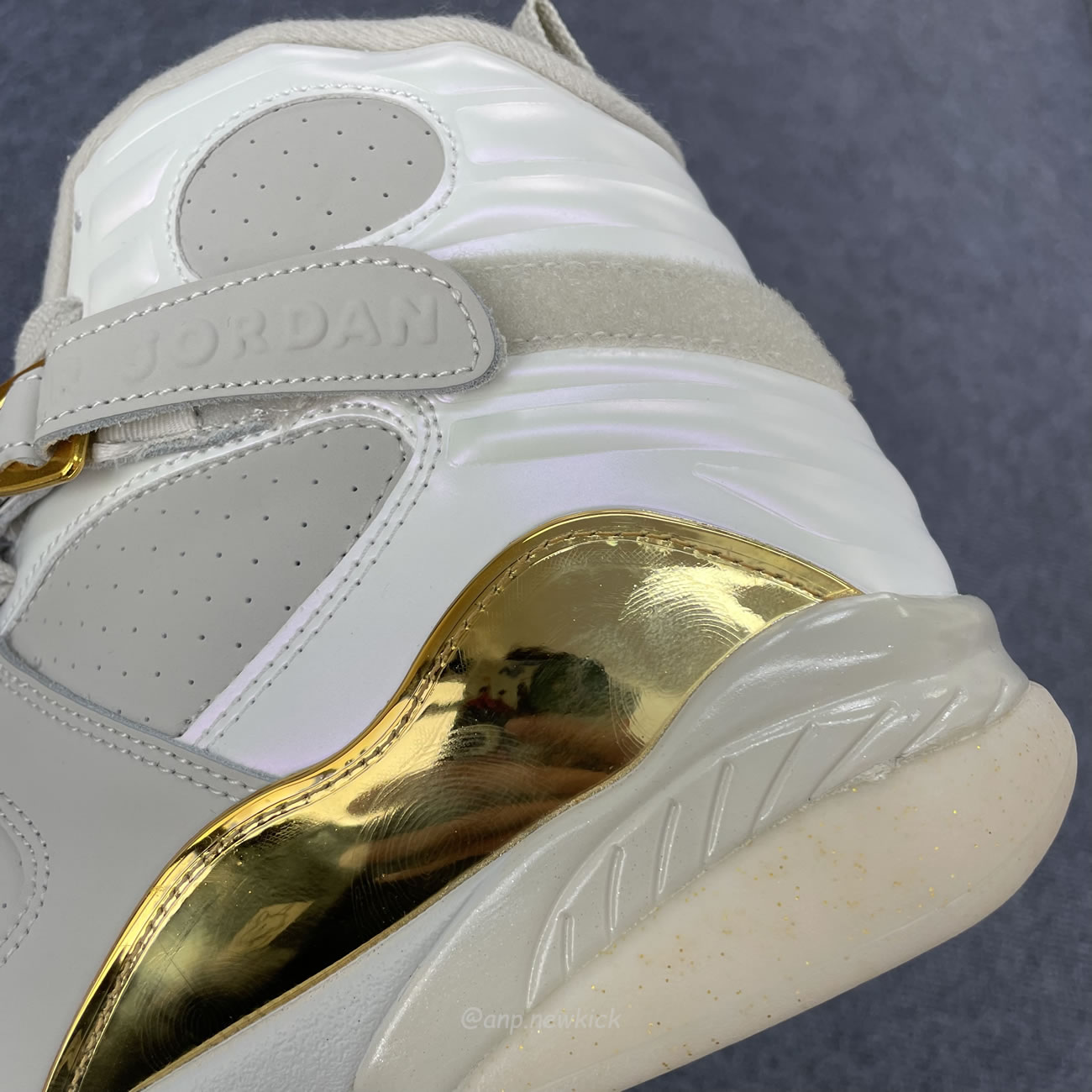 Air Jordan 8 Retro Champagne 832821 030 (4) - newkick.org