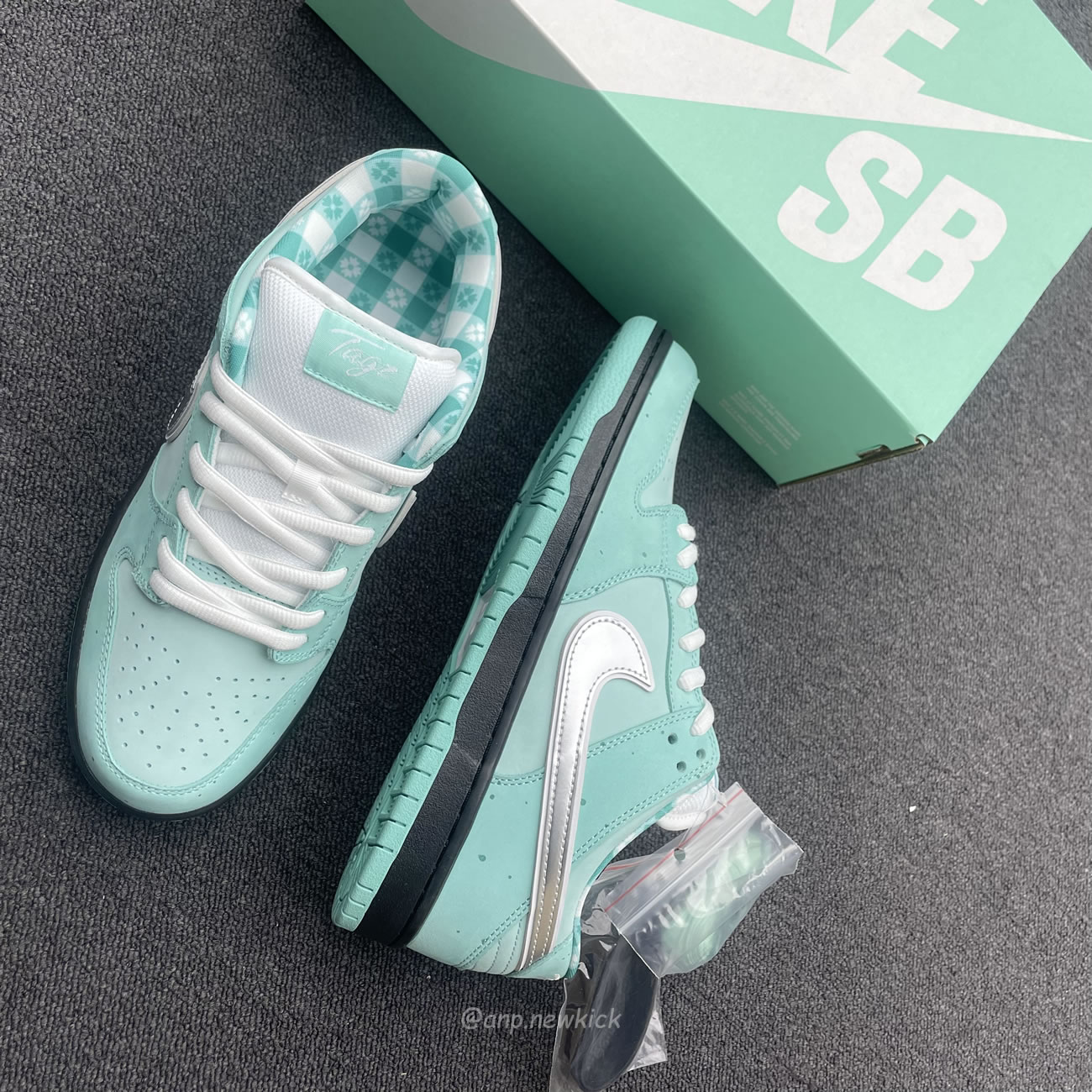 Nike Sb Dunk Low Concepts Tiffany Green Lobster Bv1310 402 (7) - newkick.org