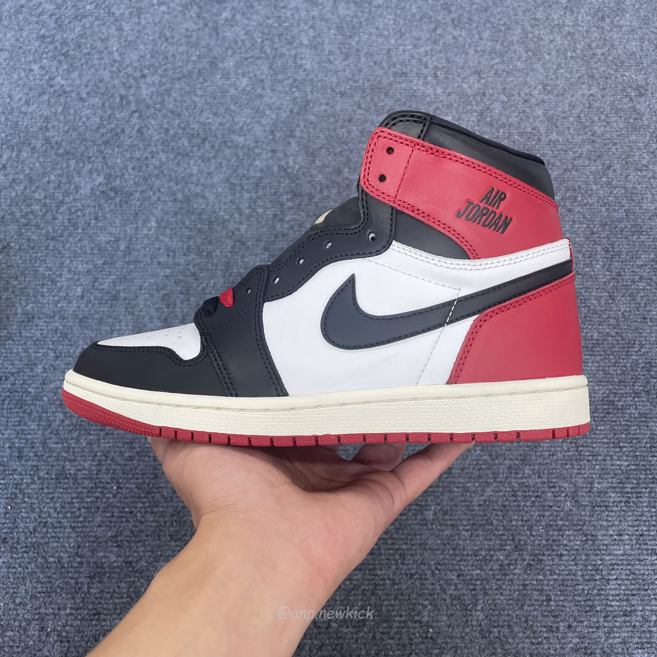 Air Jordan 1 High Og Black Toe Reimagined Dz5485 106 (6) - newkick.org