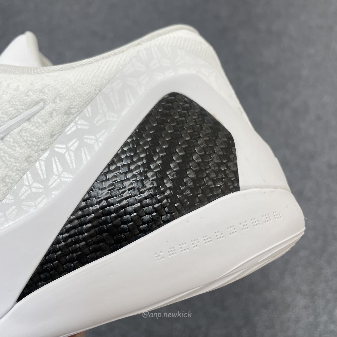 Nike Kobe 9 Elite Low Protro Halo Fz7334 100 (5) - newkick.org