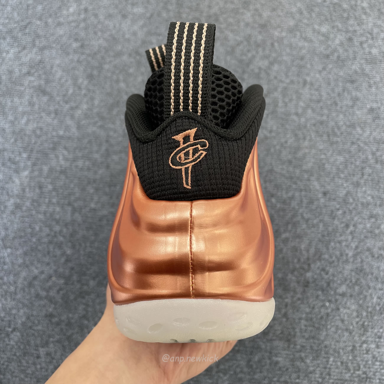 Nike Air Foamposite One Copper 2024 Fz9902 001 (10) - newkick.org